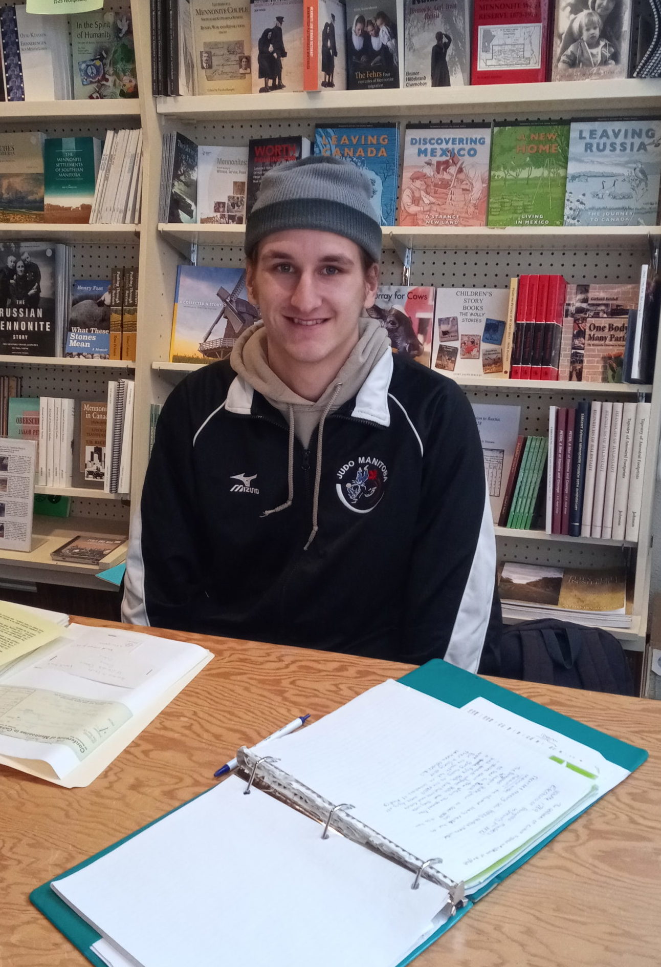 Mennonites vs amish image